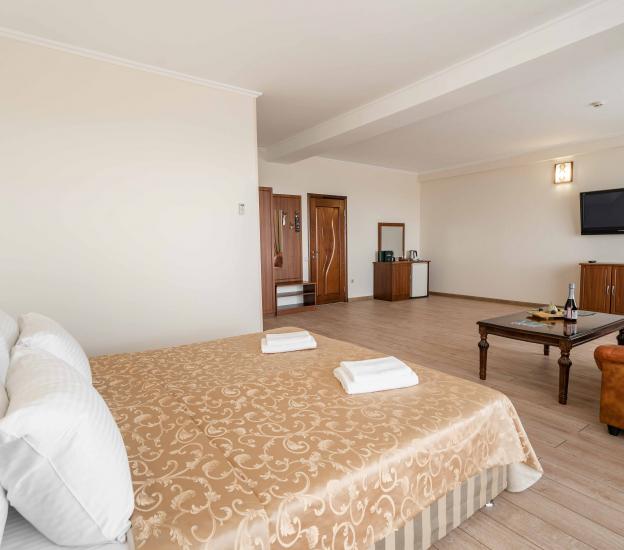 room thumbnail