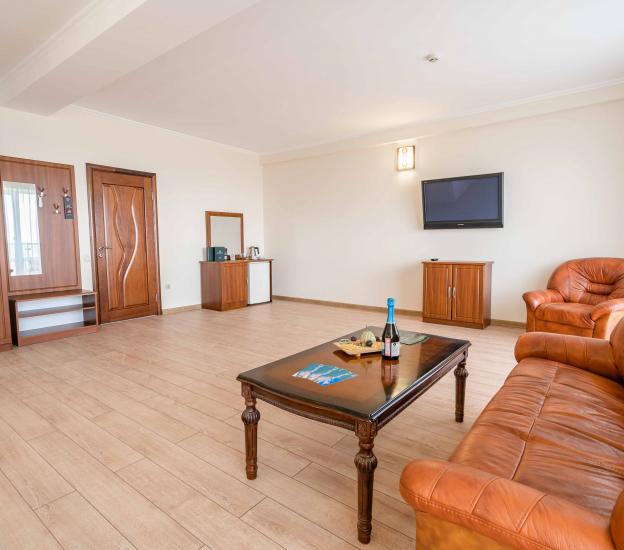 room thumbnail